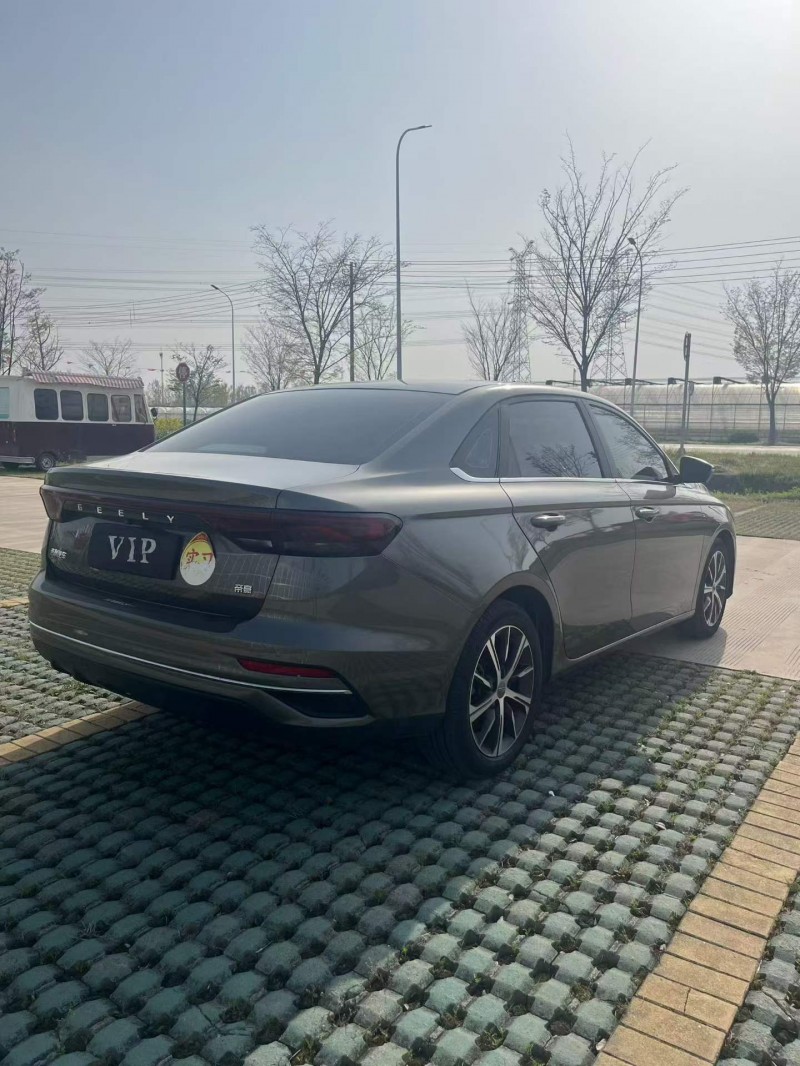 宿迁22年吉利帝豪8