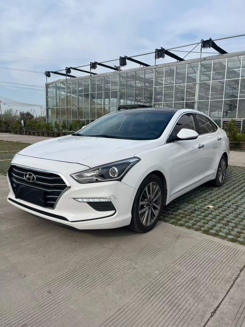 宿迁18年现代名图3