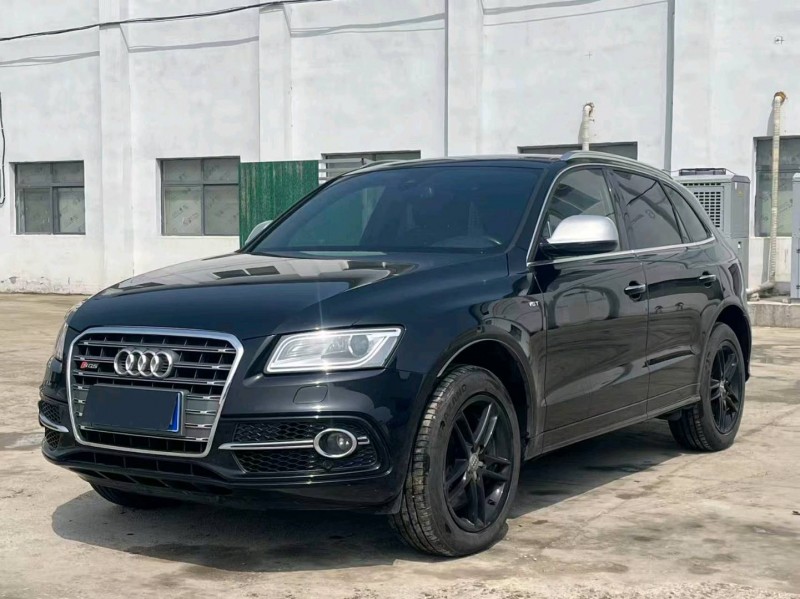 襄阳15年奥迪Q52