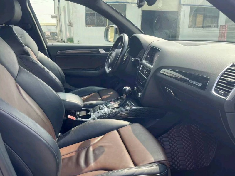 襄阳15年奥迪Q54