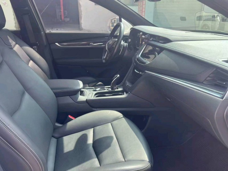 襄阳23年凯迪拉克XT55