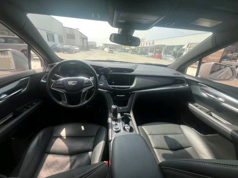 襄阳23年凯迪拉克XT58