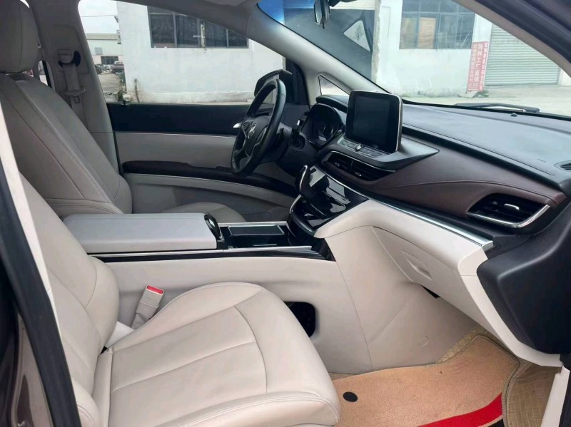 襄阳23年别克GL88