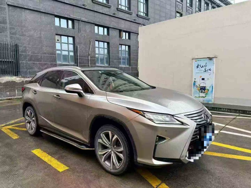 南平18年雷克萨斯RX3