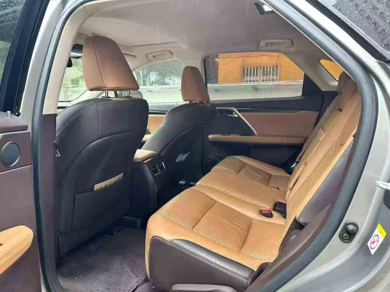 南平18年雷克萨斯RX6