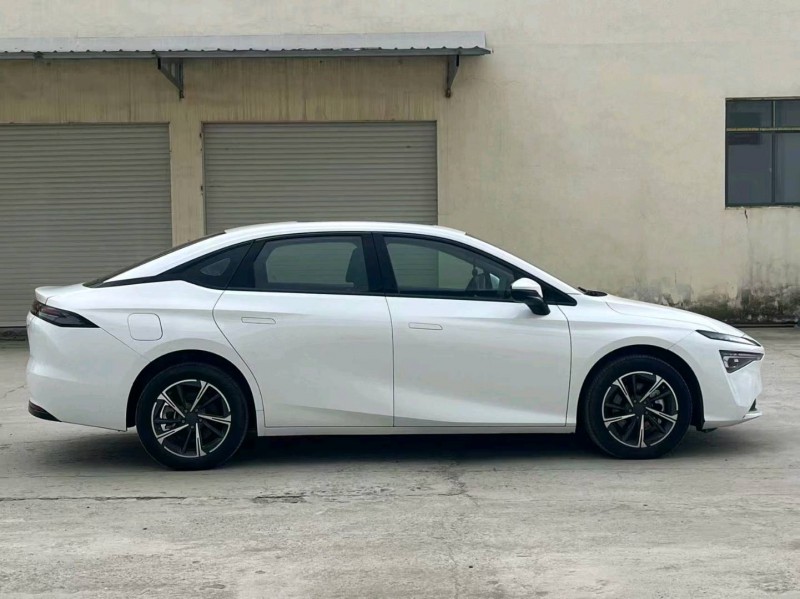 襄阳24年传祺埃安S9