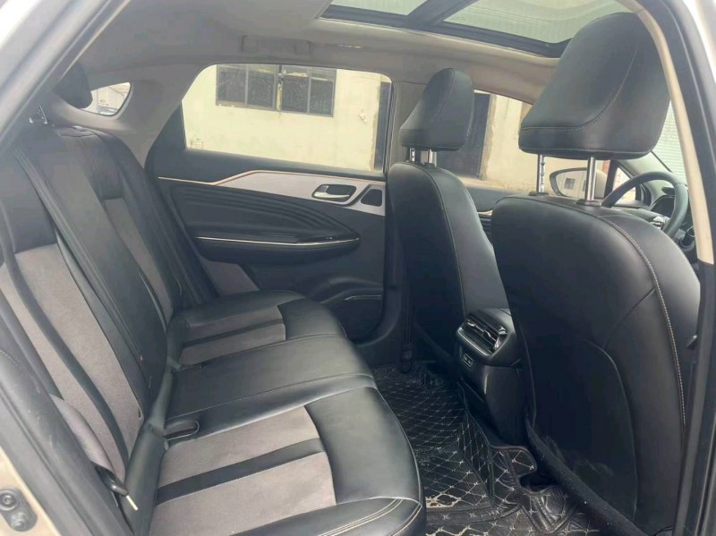 襄阳24年传祺埃安S5806