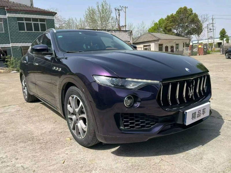 襄阳17年玛莎拉蒂Levante3