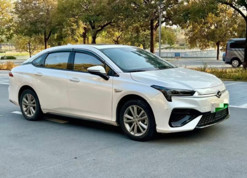 娄底23年传祺埃安S5803