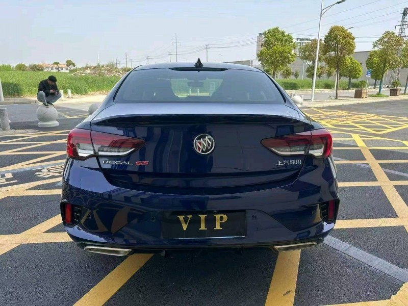 襄阳21年别克君威7