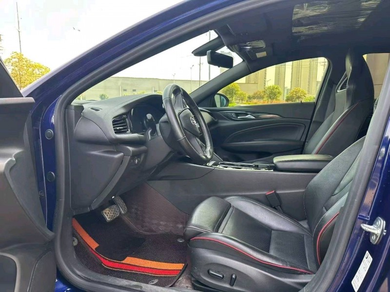 襄阳21年别克君威9