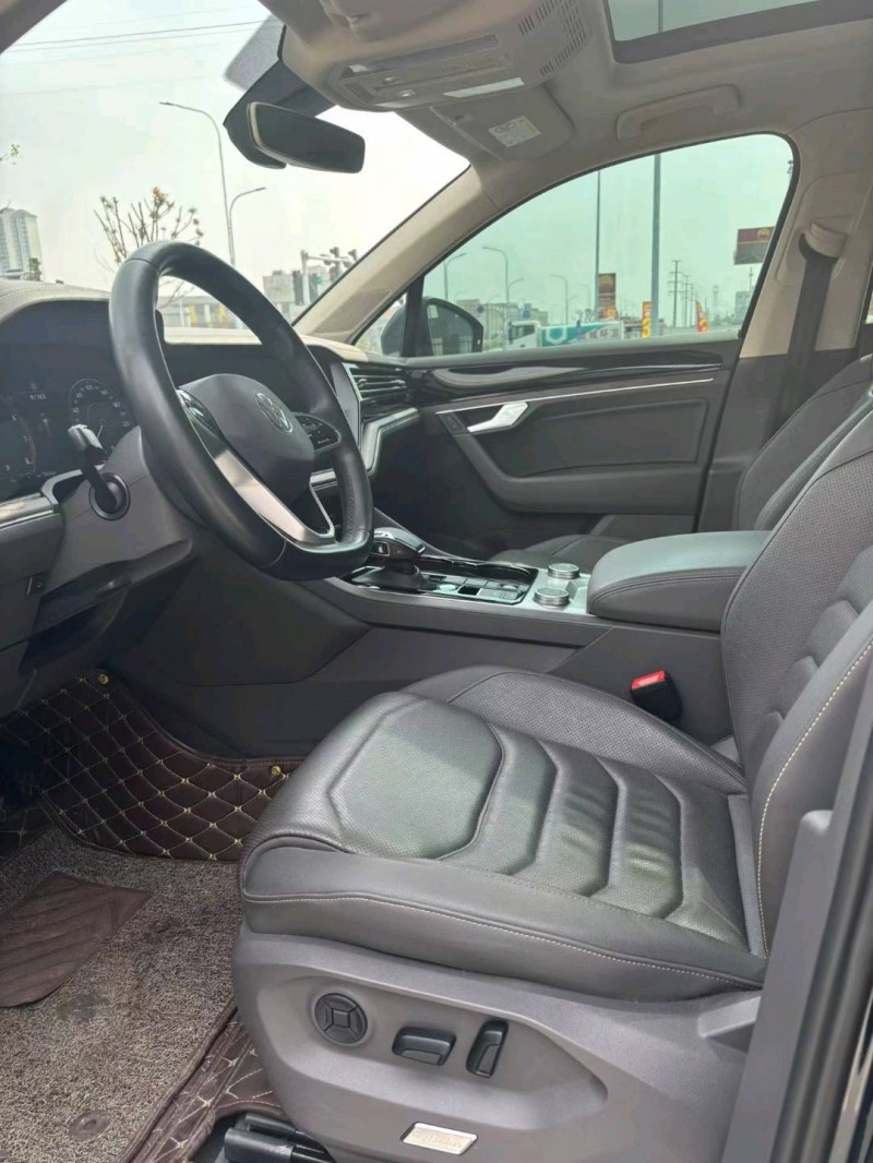 襄阳20年大众途锐3