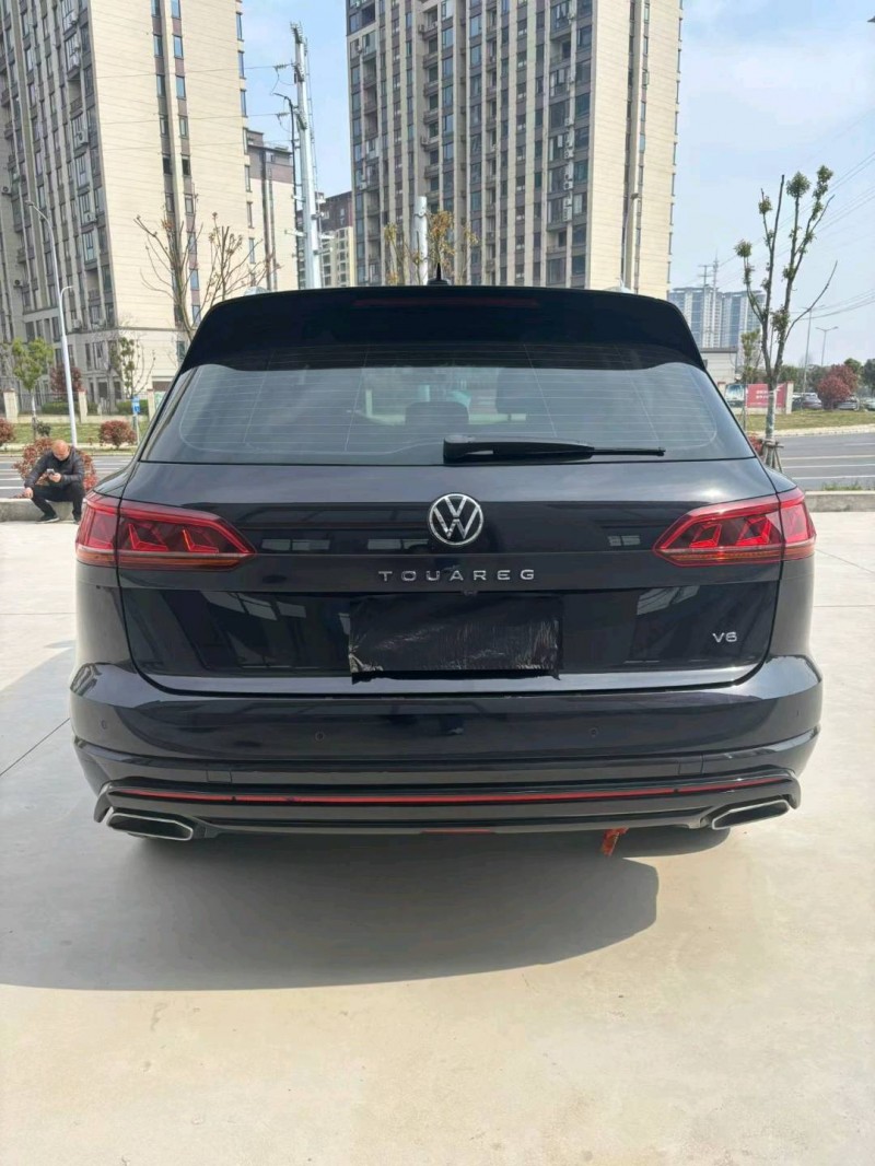 襄阳20年大众途锐6