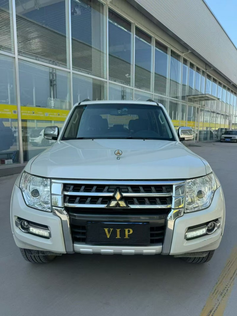 衡水20年三菱帕杰罗1