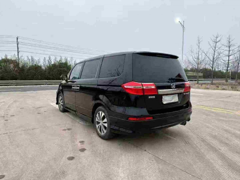 徐州15年本田艾力绅5