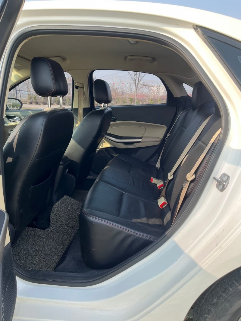 宿迁17年福特福睿斯5