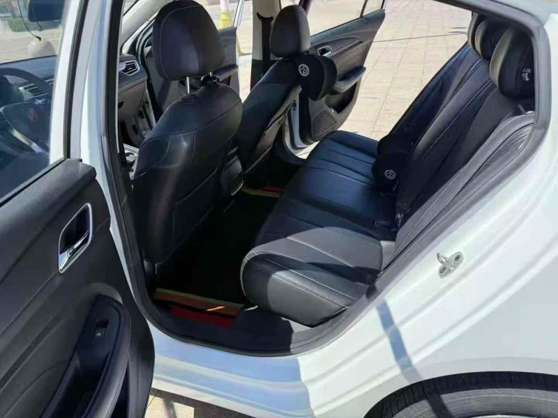 济宁19年荣威i53