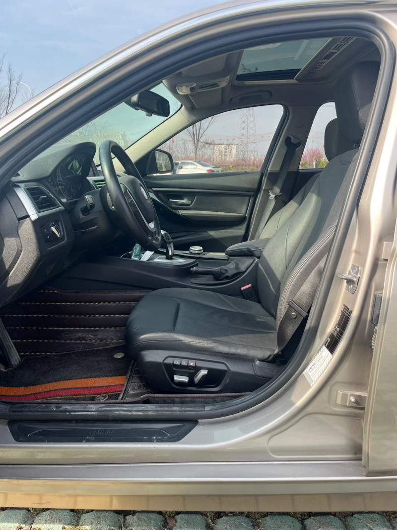 徐州16年宝马3系6