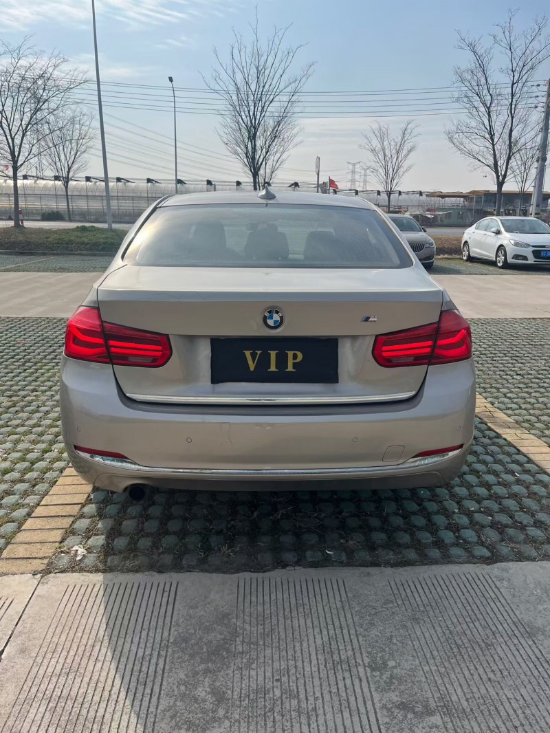 徐州16年宝马3系9