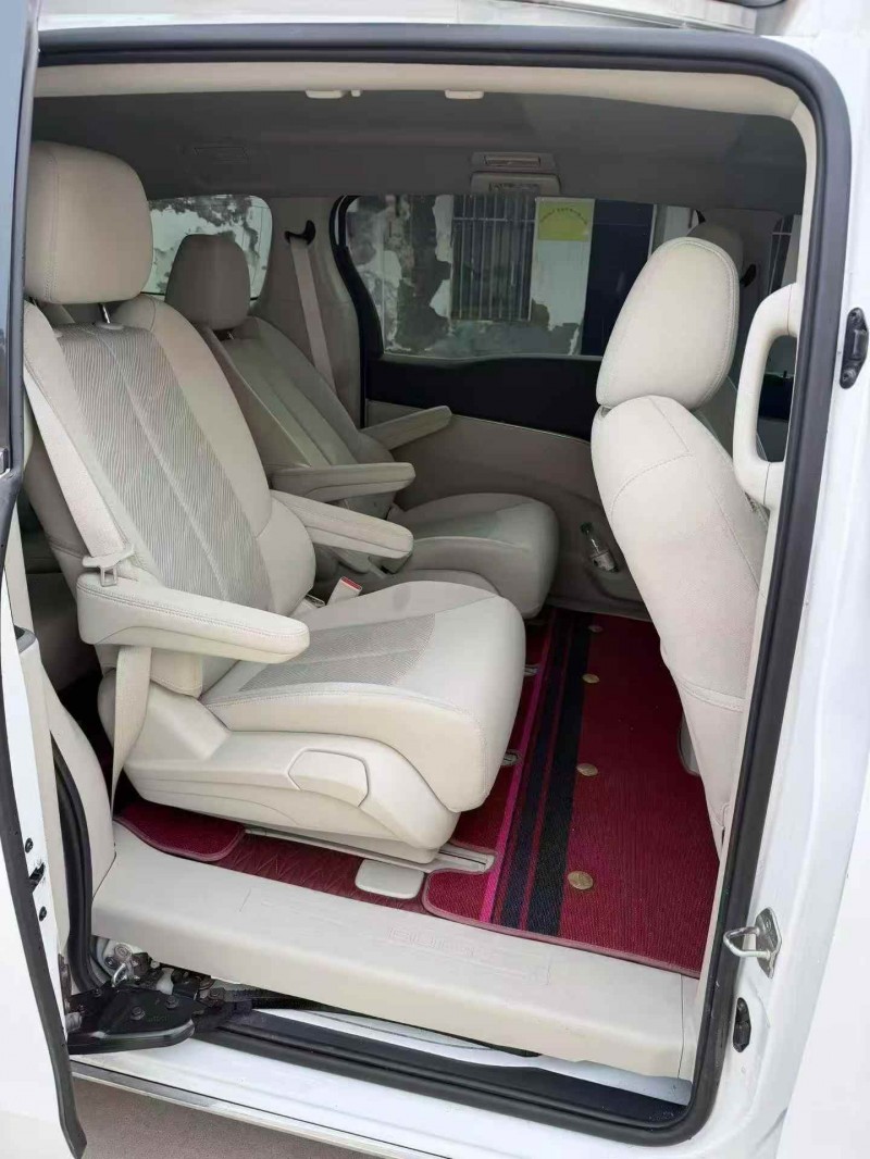 南通23年别克GL84