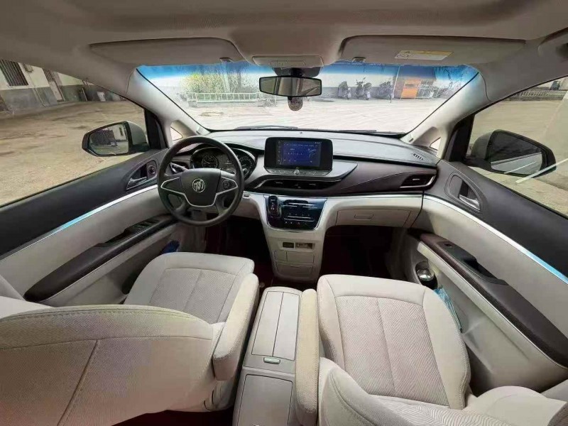 南通23年别克GL85