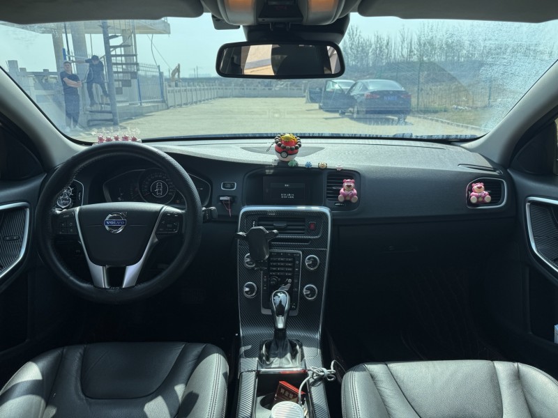 鹤壁14年沃尔沃S909