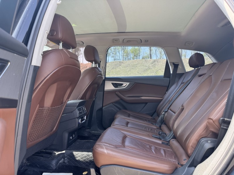 郑州18年奥迪Q78