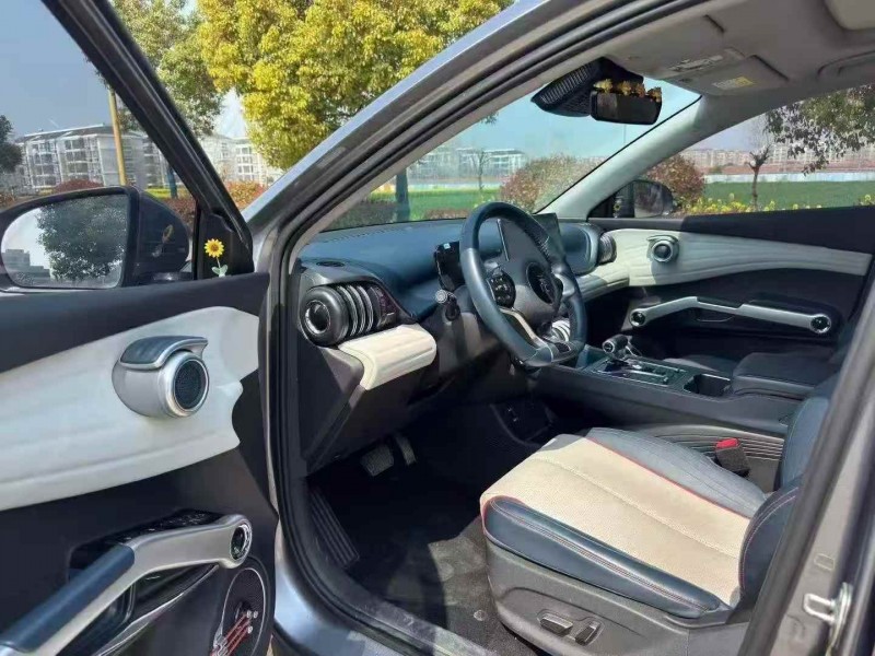 苏州23年比亚迪元4