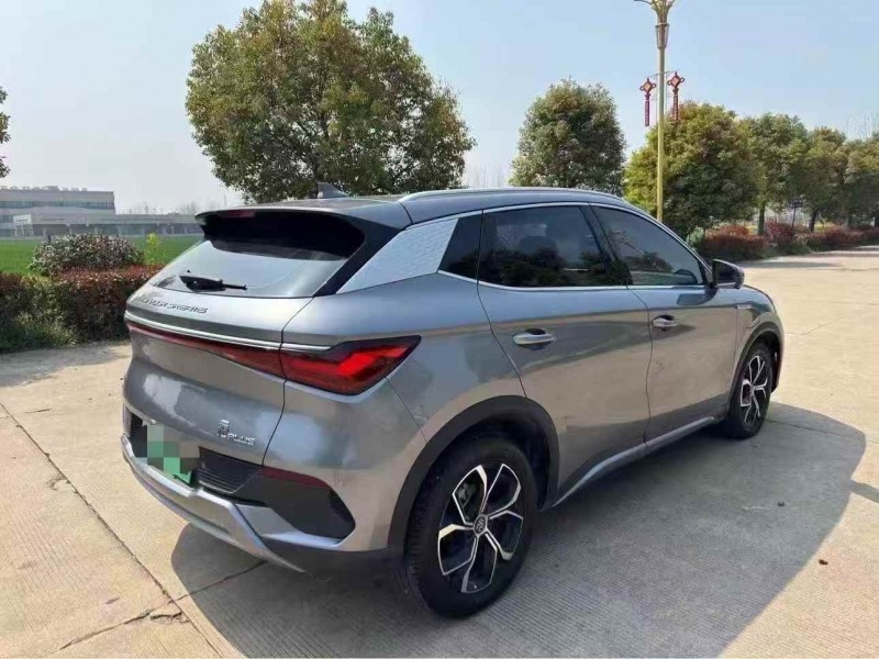 苏州23年比亚迪元8