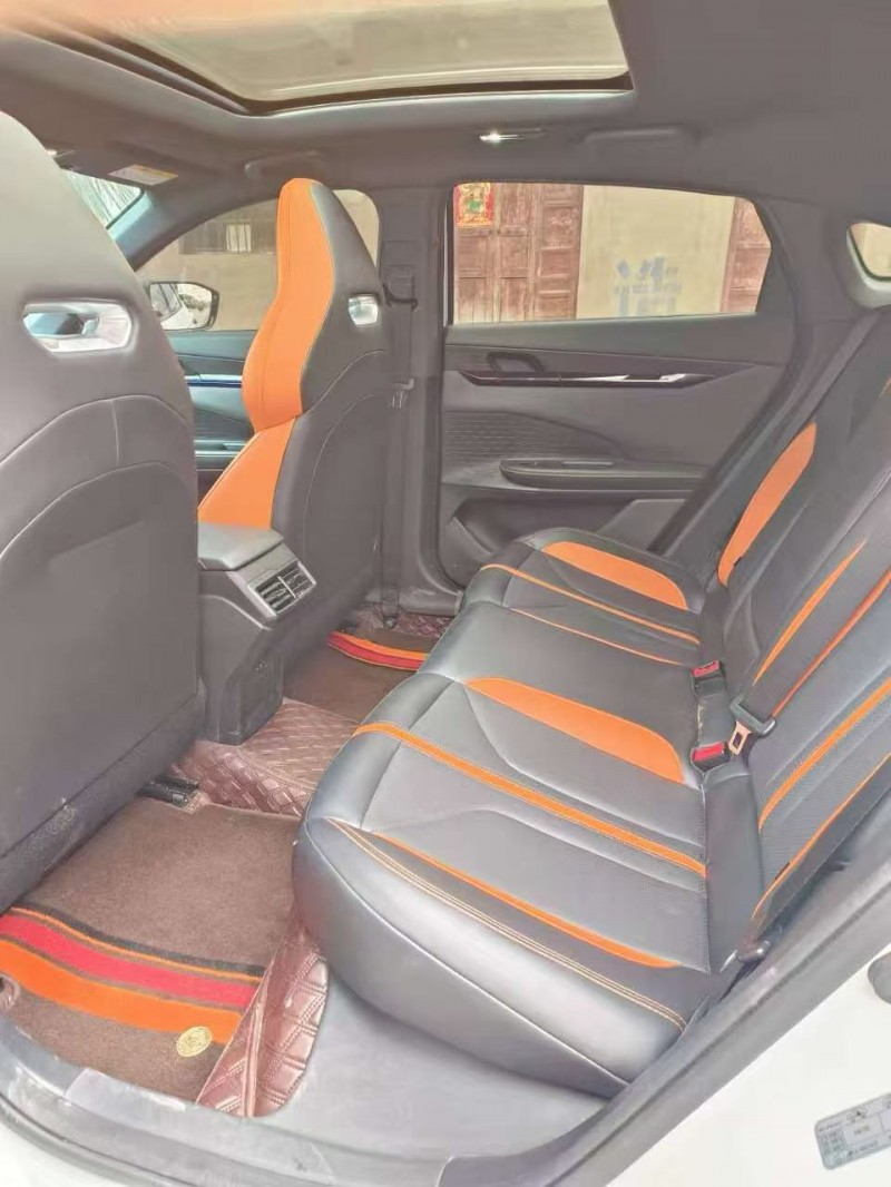 西安24年长安汽车UNI4