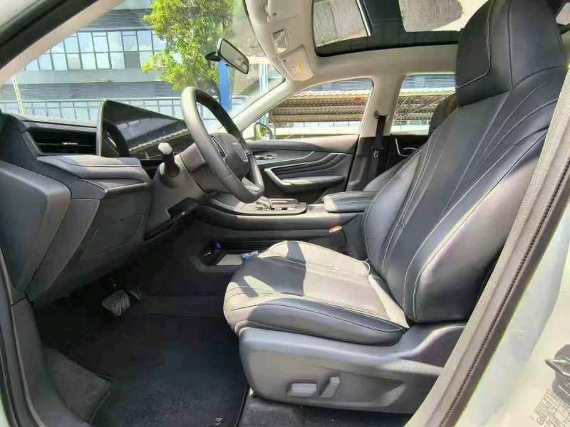 东莞25年启辰大V7