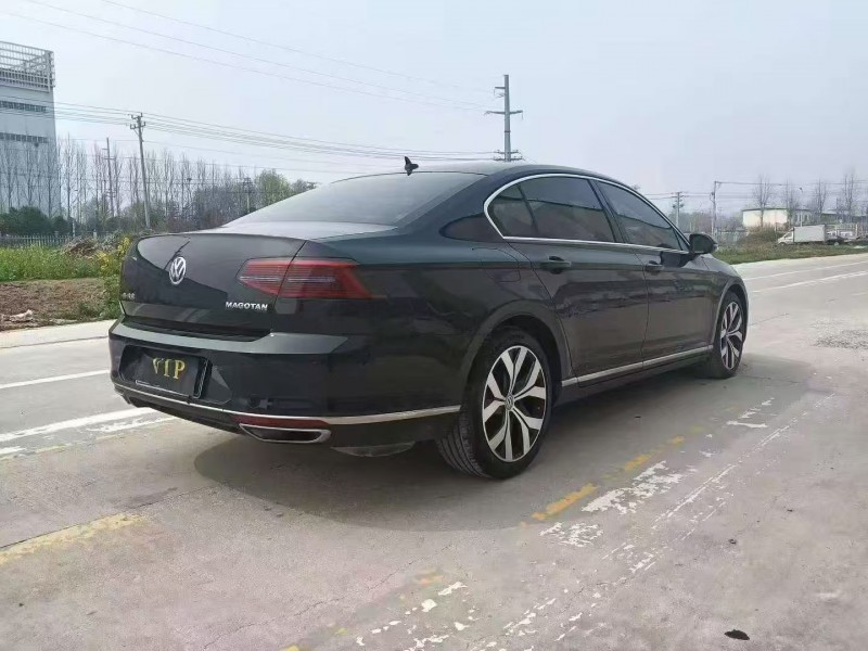 菏泽18年大众迈腾8