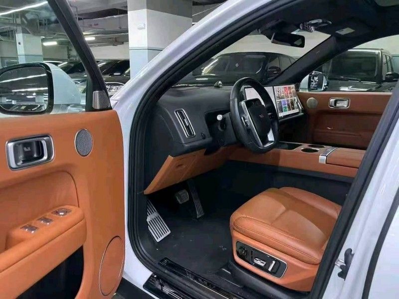 广州23年理想L78