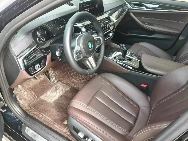 菏泽19年宝马5系4