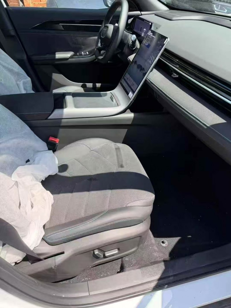 广州25年吉利银河6