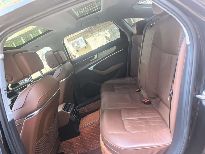 西安19年奥迪A6L5