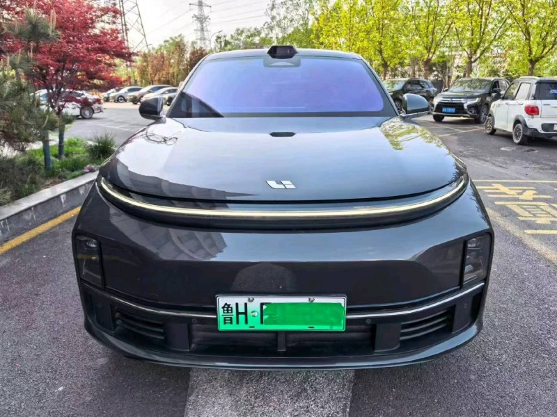 济南23年理想L71