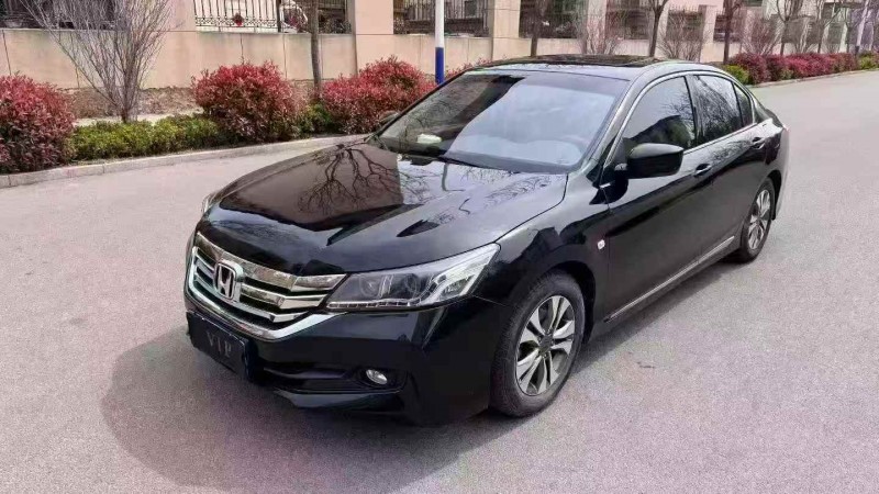 淄博16年本田雅阁2