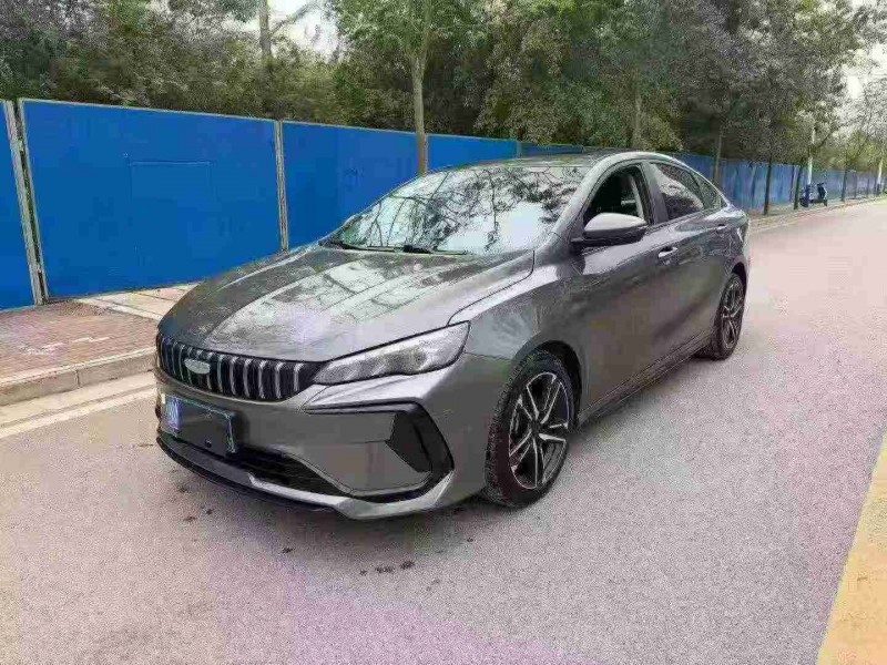 南宁24年吉利缤瑞2