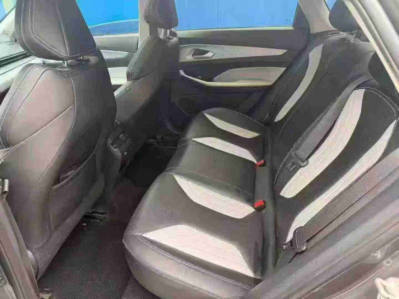 南宁24年吉利缤瑞6