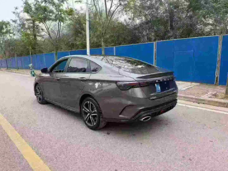 南宁24年吉利缤瑞8