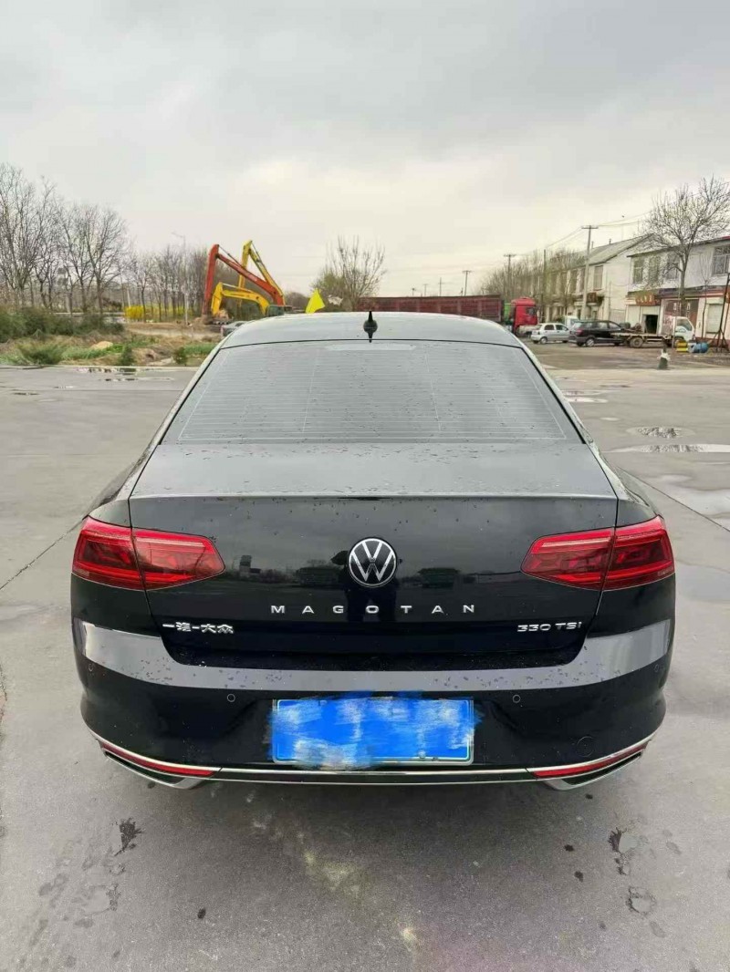 烟台21年大众迈腾8