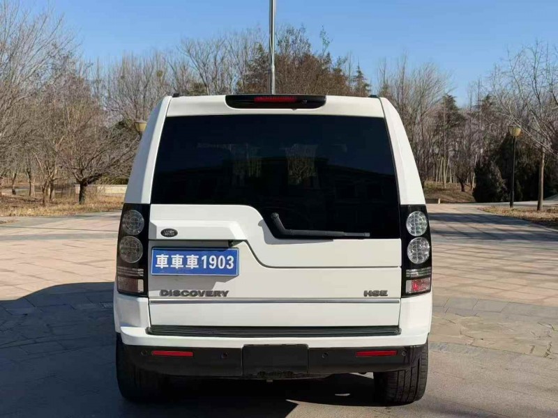 东营15年路虎发现8