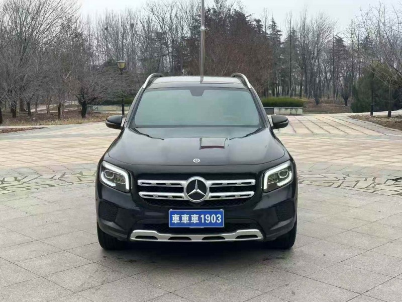 枣庄22年奔驰GLB1