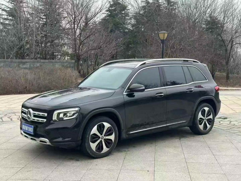 枣庄22年奔驰GLB2