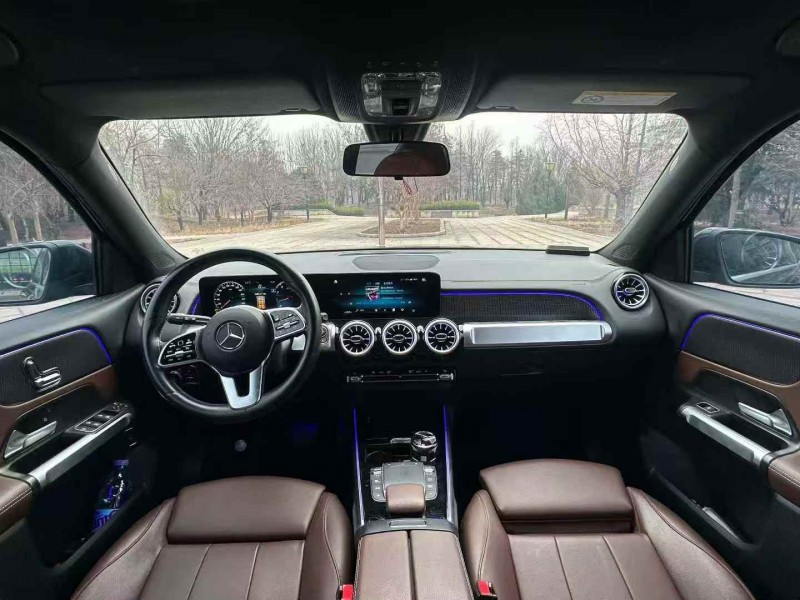 枣庄22年奔驰GLB5