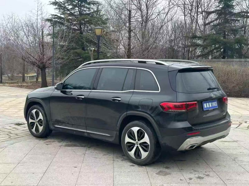 枣庄22年奔驰GLB7