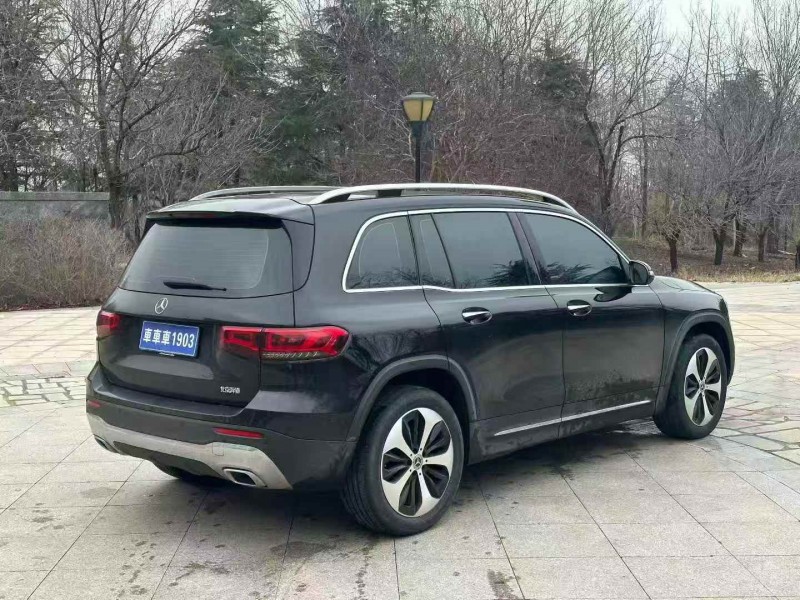 枣庄22年奔驰GLB8