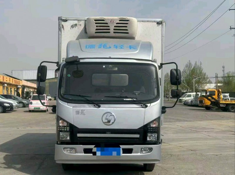 淄博24年陕汽德龙1