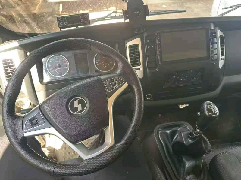 淄博24年陕汽德龙7